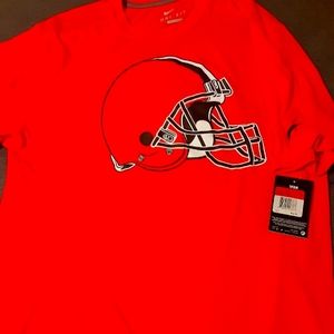 Cleveland Browns tshirt